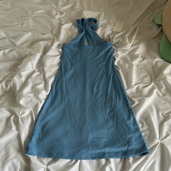 criss cross bodycon dress - Picture 3 of 4